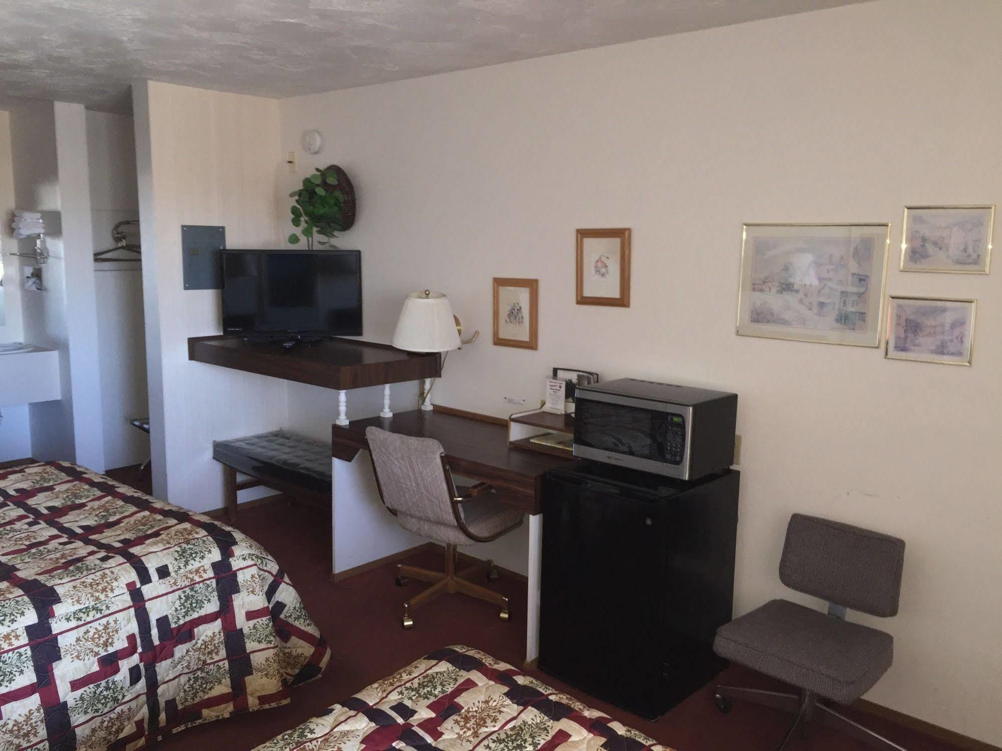 The Davenport Motel Dış mekan fotoğraf